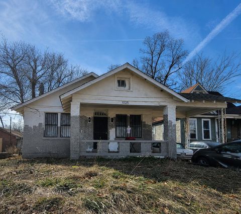 Photo of 1025 CHELSEA AVE, Memphis, TN 38107 (MLS # 10215089)