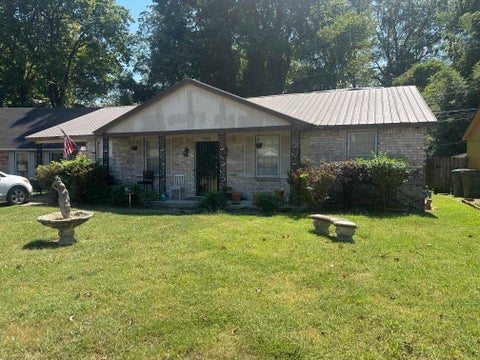 Photo of 1939 EDWARD CV, Memphis, TN 38107 (MLS # 10230520)