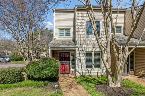 Photo of 472 JACK KRAMER DR 472 #472, Memphis, TN 38117 (MLS # 10216895)