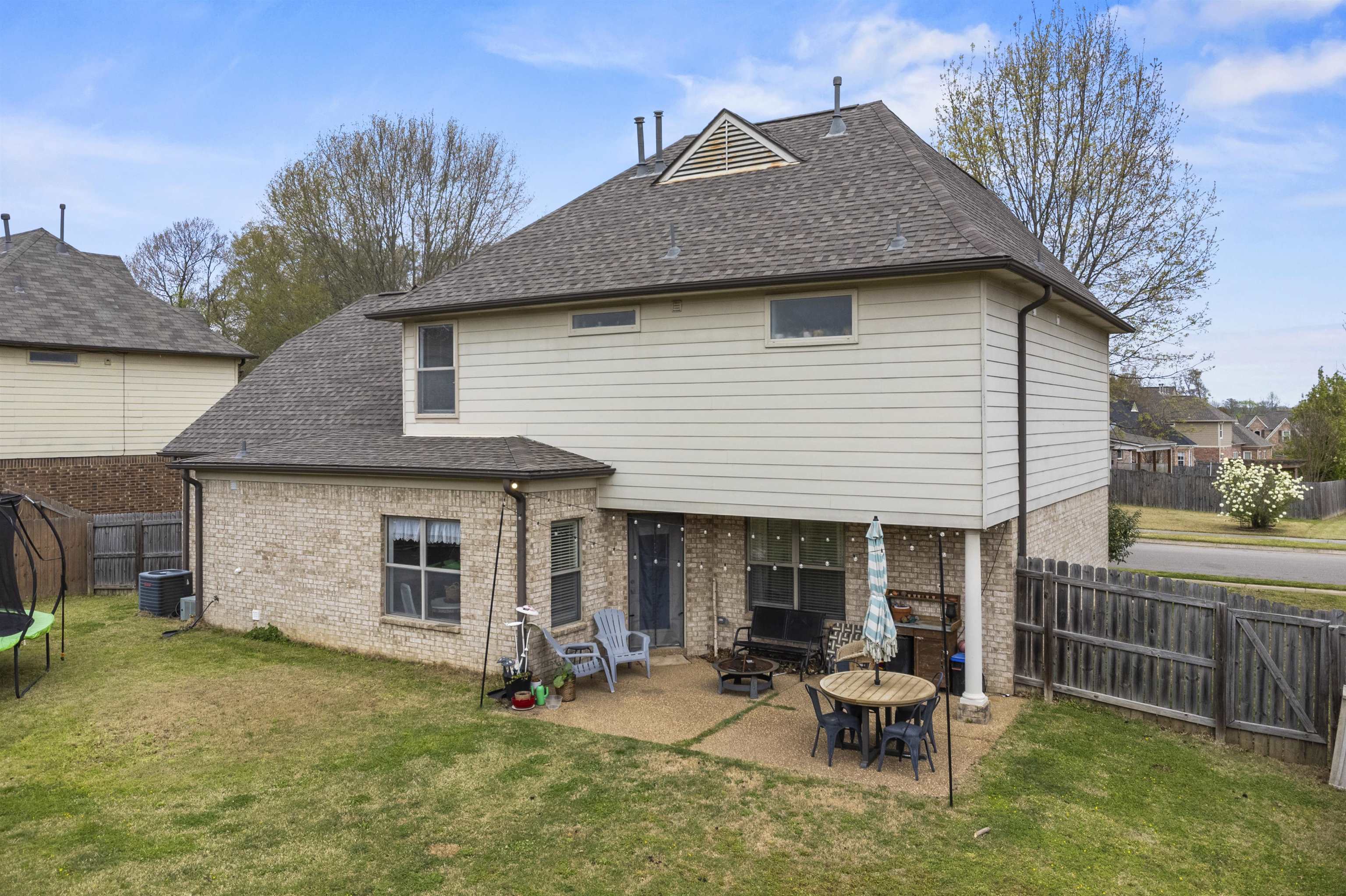10213 CARLY DR