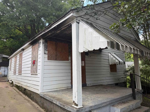 Photo of 1276 DUNNAVANT ST, Memphis, TN 38106 (MLS # 10227922)