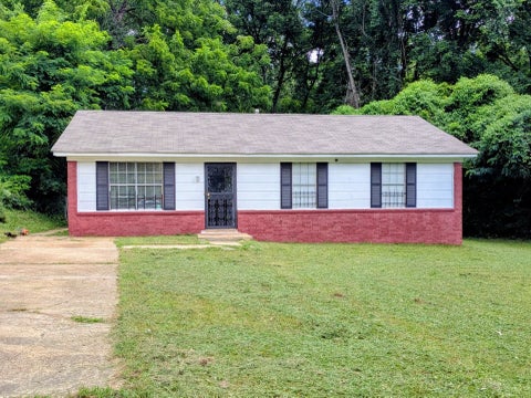 Photo of 1822 CEDARHURST AVE, Memphis, TN 38127 (MLS # 10226035)