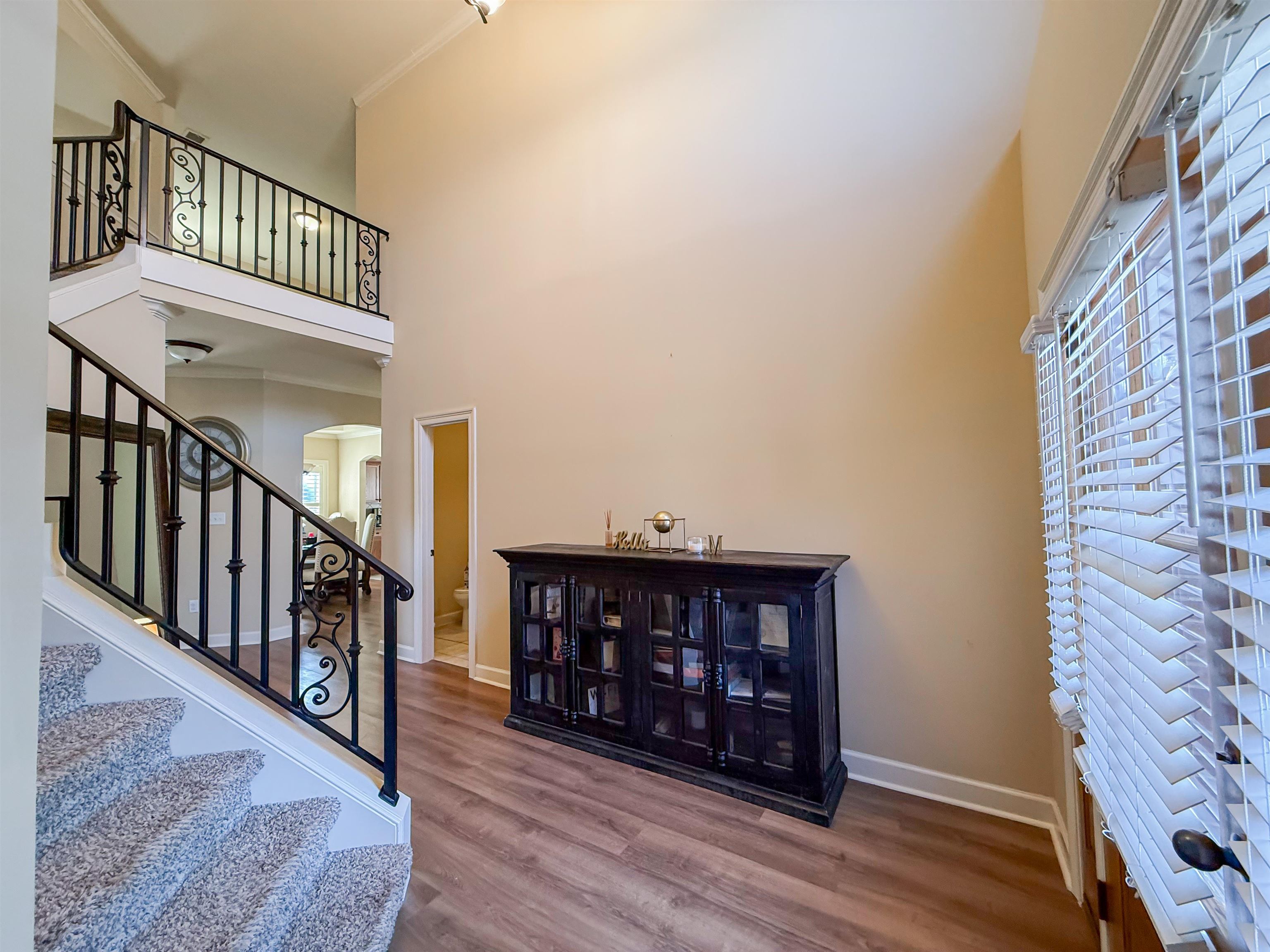 370 RUNNING BROOK LN - Photo 4