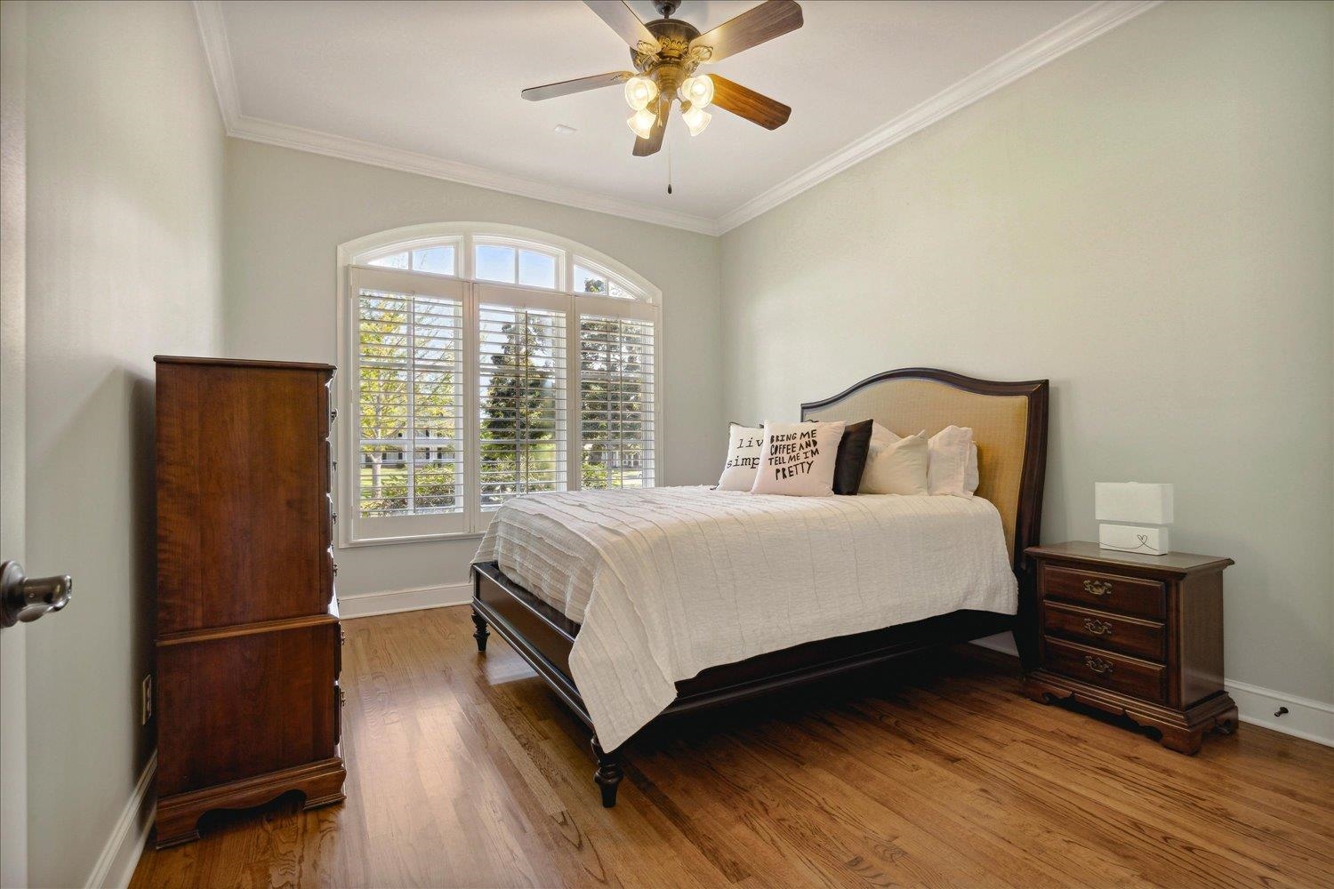 Collierville, Tennessee 38017, United States, 4 Bedrooms Bedrooms, ,3 BathroomsBathrooms,Residential,Pending,35937