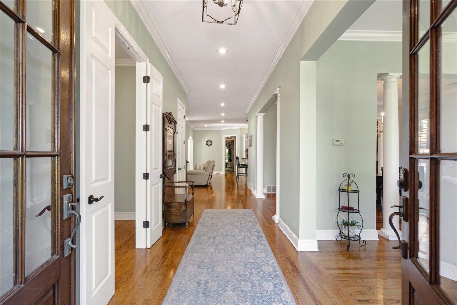 Collierville, Tennessee 38017, United States, 4 Bedrooms Bedrooms, ,3 BathroomsBathrooms,Residential,Pending,35937