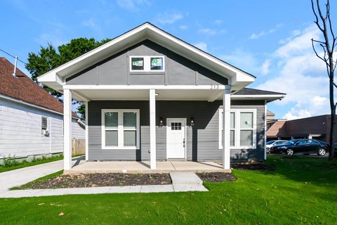 213 N WATKINS ST Memphis TN 38104