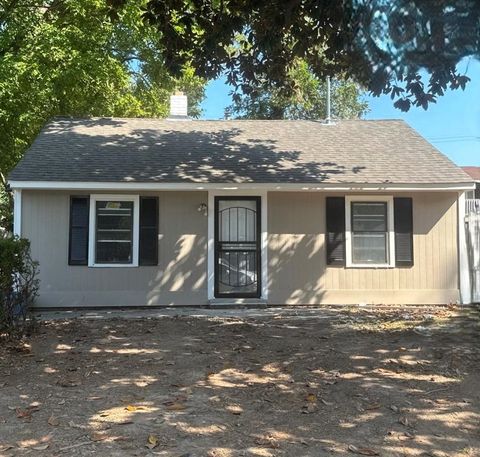 Photo of 4064 REED AVE, Memphis, TN 38108 (MLS # 10203704)