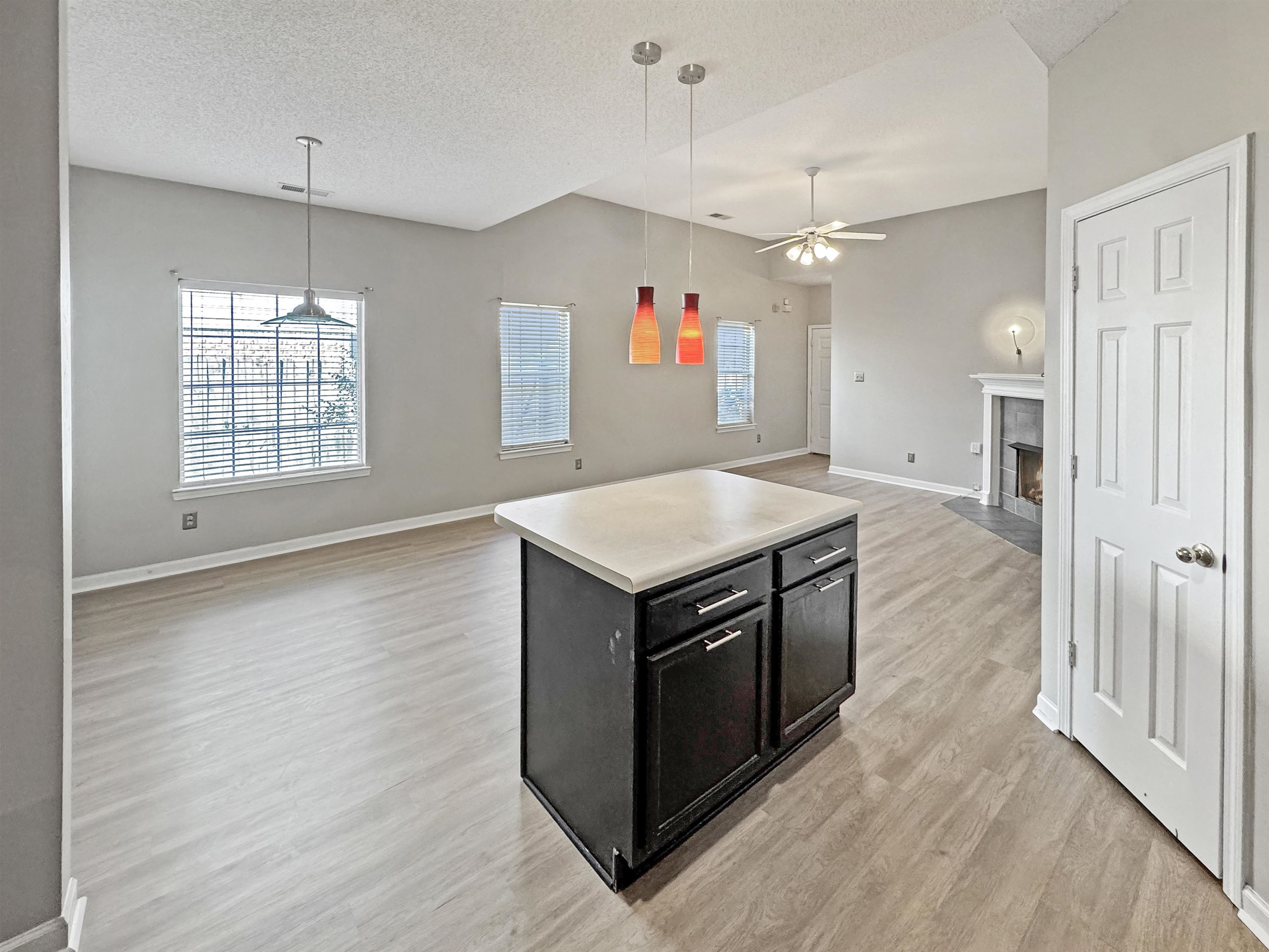 Memphis, Tennessee 38018, United States, 3 Bedrooms Bedrooms, ,2 BathroomsBathrooms,Residential,Active,237333