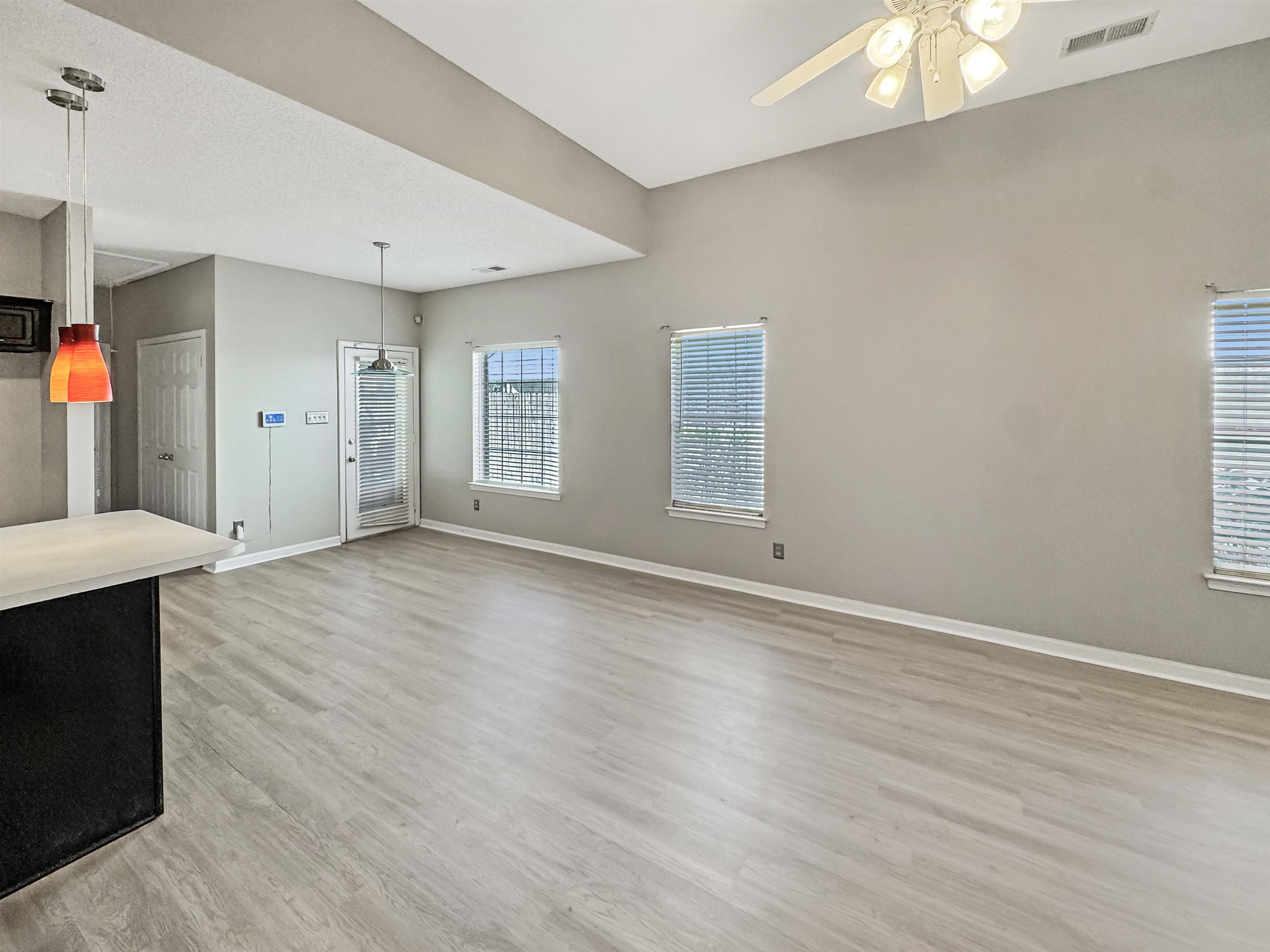 Memphis, Tennessee 38018, United States, 3 Bedrooms Bedrooms, ,2 BathroomsBathrooms,Residential,Active,237333