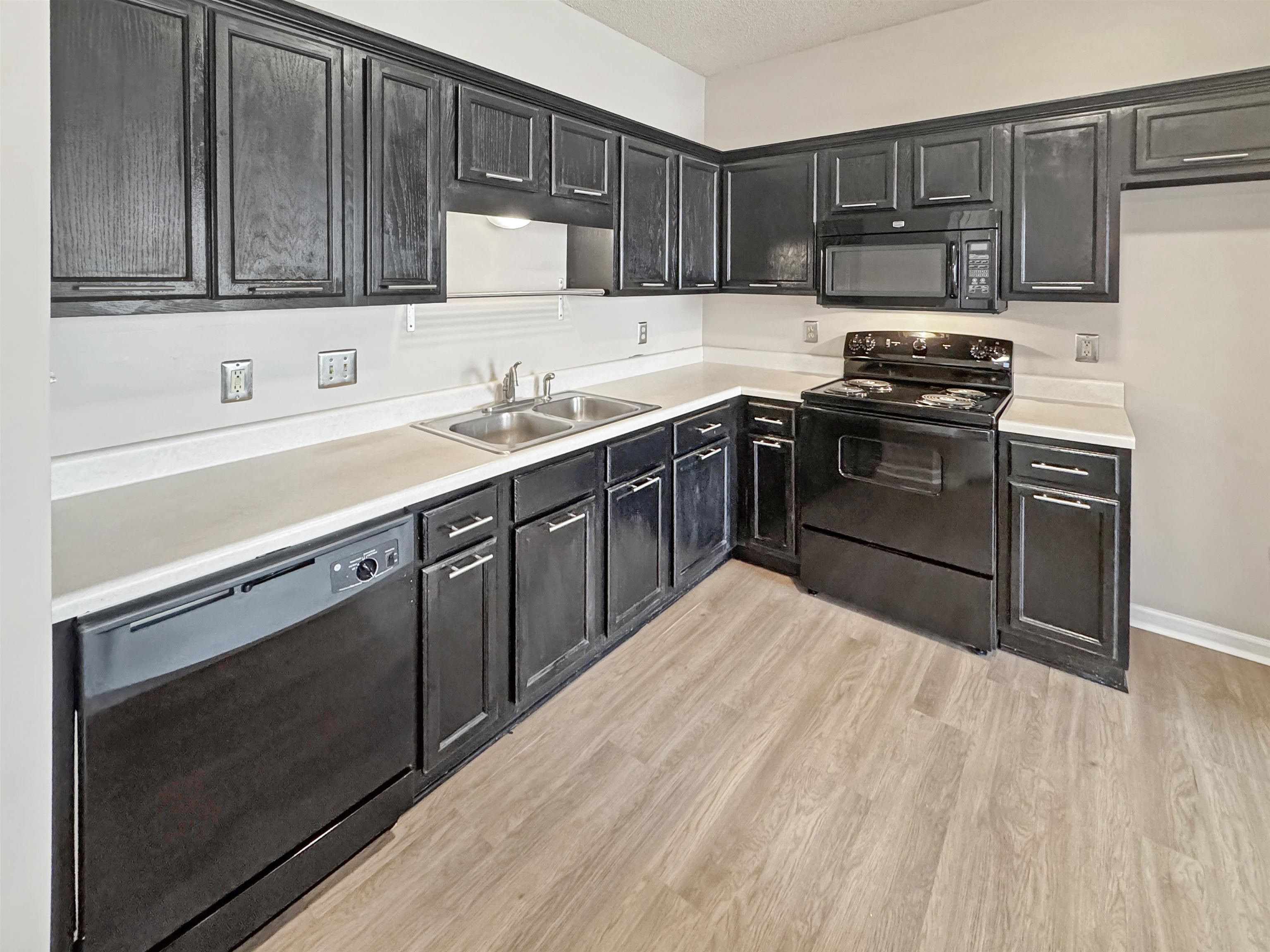 Memphis, Tennessee 38018, United States, 3 Bedrooms Bedrooms, ,2 BathroomsBathrooms,Residential,Active,237333