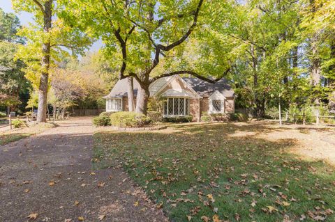 Photo of 8285 N MONTEGO PL, Memphis, TN 38016 (MLS # 10215520)