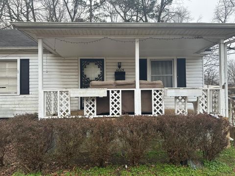 Photo of 4805 BOWEN AVE, Memphis, TN 38122 (MLS # 10215180)