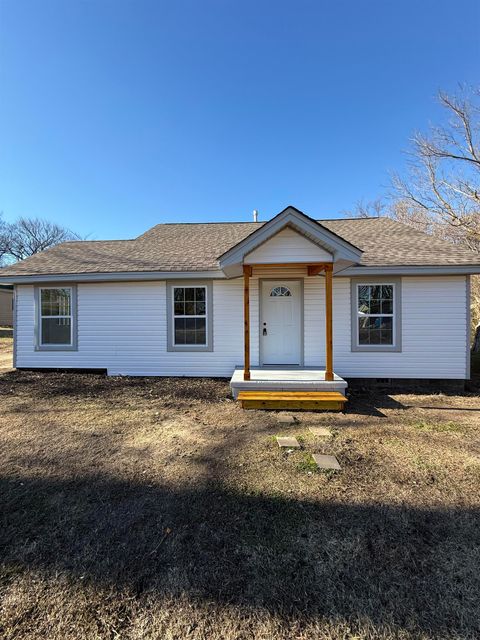 Photo of 247 MAIN ST N, Atoka, TN 38004 (MLS # 10213384)