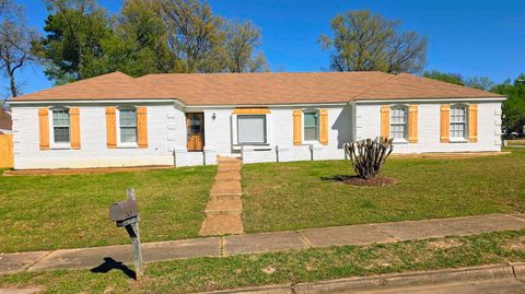 Photo of 4264 TIMBER RISE DR, Memphis, TN 38125 (MLS # 10219240)