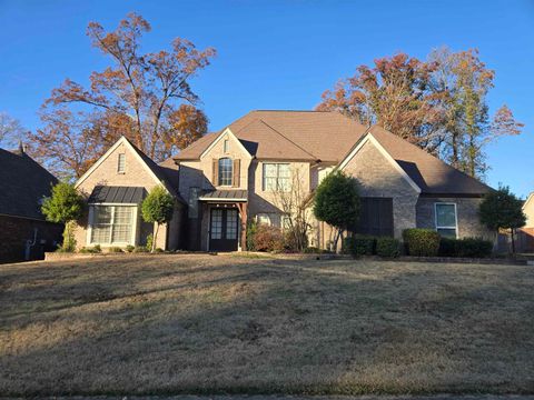 Photo of 8280 REBECCA WOODS DR, Bartlett, TN 38002 (MLS # 10210423)