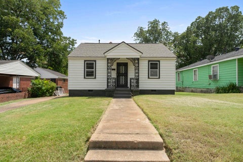 Photo of 1355 DORIS AVE, Memphis, TN 38106 (MLS # 10226747)