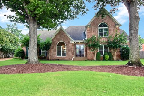 Photo of 1595 COLEHERNE CV, Collierville, TN 38017 (MLS # 10226223)