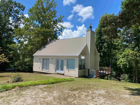 Photo of 90 CHALK BLUFF LN, Morris Chapel, TN 38361 (MLS # 10202228)