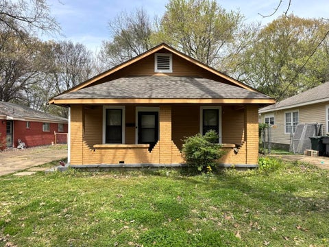 Photo of 3644 FAXON AVE, Memphis, TN 38122 (MLS # 10231255)