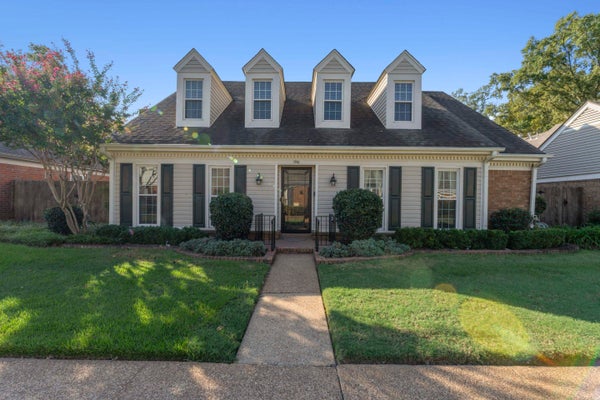 1910 WICKLOW WAY, GERMANTOWN, TN 38139 - Image 2bb04c5c2bb0f49136eaac8fffa9f7c3/1389449886