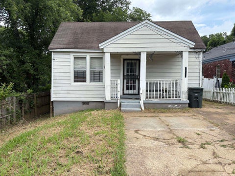 Photo of 188 CHARTER AVE, Memphis, TN 38109 (MLS # 10224984)