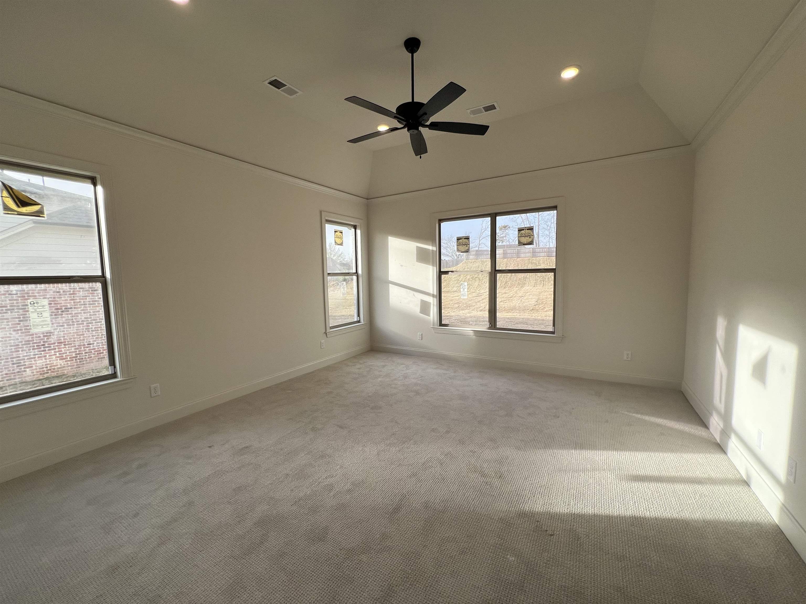 Lakeland, Tennessee 38002, United States, 4 Bedrooms Bedrooms, ,3 BathroomsBathrooms,Residential,Active,30820