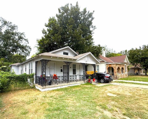 Photo of 937 E PARKWAY AVE S, Memphis, TN 38104 (MLS # 10232923)