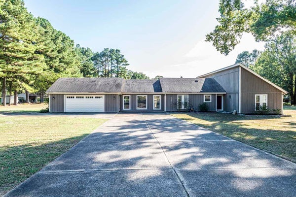 3149 LEO HOLLAND DR, MILLINGTON, TN 38053 - Image 2c79c943a86adc0751ffbb4fe3be452c/1218170729