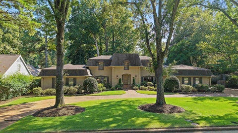 Photo of 5879 HAYMARKET RD, Memphis, TN 38120 (MLS # 10230604)