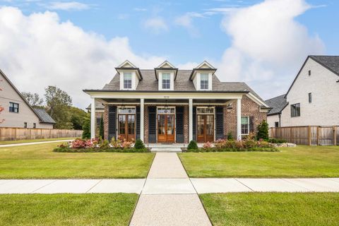 Photo of 3232 CADDIS LN, Germantown, TN 38138 (MLS # 10208491)