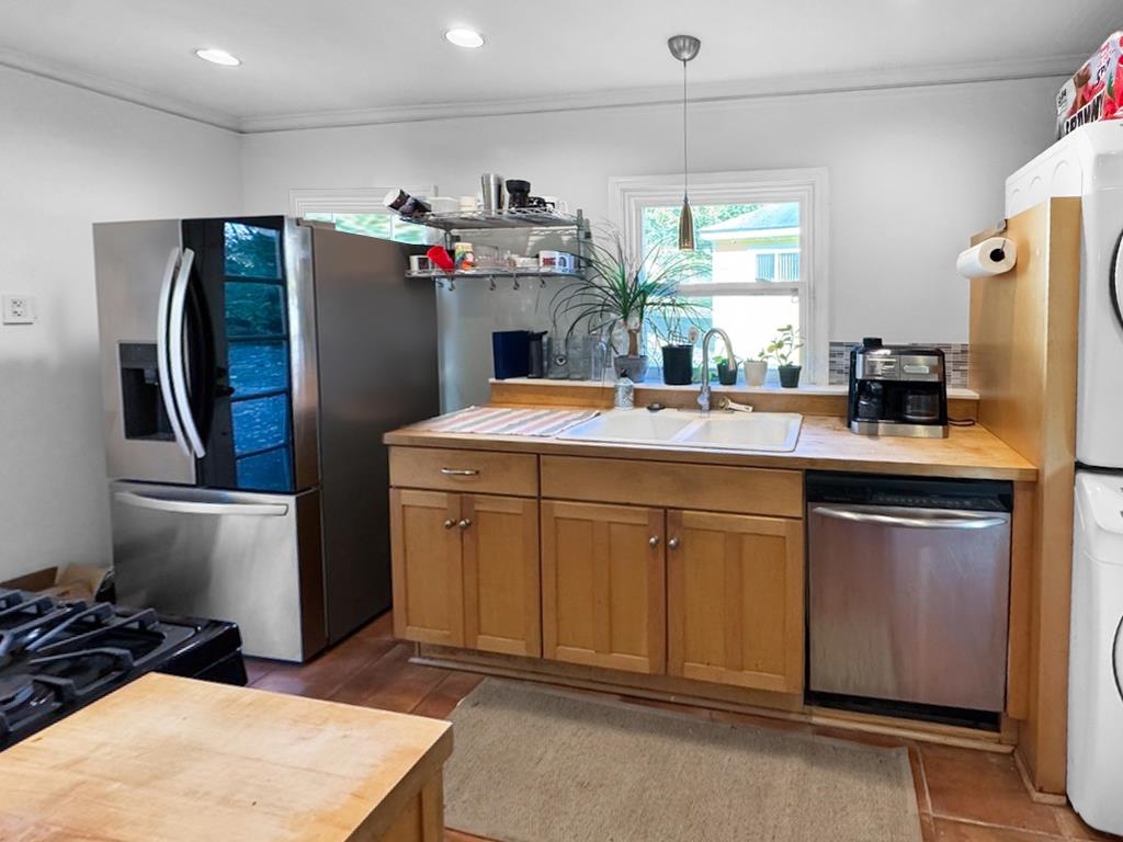 Memphis, Tennessee 38111, United States, 3 Bedrooms Bedrooms, ,1 BathroomBathrooms,Residential,Active,241894