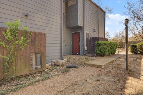 Photo of 3983 GRAHAMDALE CIR 3983A #3983A, Memphis, TN 38122 (MLS # 10220893)