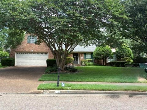 Photo of 300 SCARLETTS WAY, Collierville, TN 38017 (MLS # 10223522)