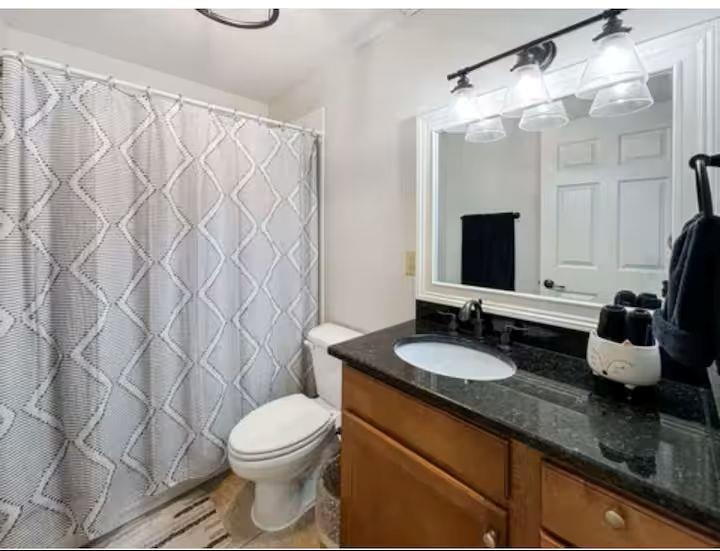 85 VANCE AVE 201