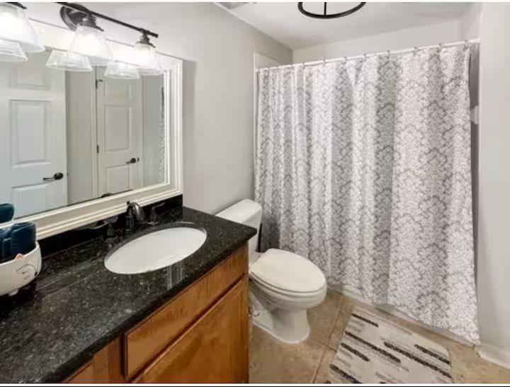 85 VANCE AVE 201