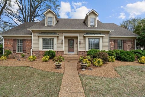 Photo of 7764 CROSS VILLAGE DR, Germantown, TN 38138 (MLS # 10218549)