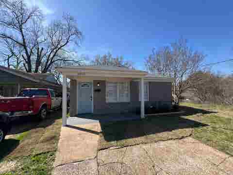 Photo of 1855 KANSAS ST, Memphis, TN 38109 (MLS # 10227993)
