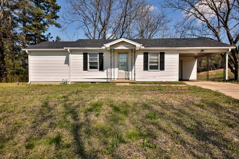 Photo of 322 HIGHLAND ST, Ripley, TN 38063 (MLS # 10218118)