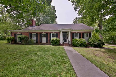 Photo of 707 S COLLEGE ST, Covington, TN 38019 (MLS # 10220553)