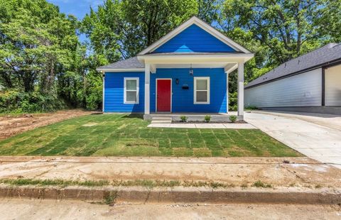 Photo of 1374 DOW PL, Memphis, TN 38106 (MLS # 10223600)