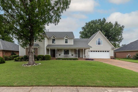 Photo of 6424 HAWKS CALL LN, Bartlett, TN 38135 (MLS # 10224839)
