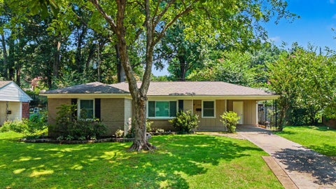 Photo of 1416 WILBEC RD, Memphis, TN 38117 (MLS # 10227371)
