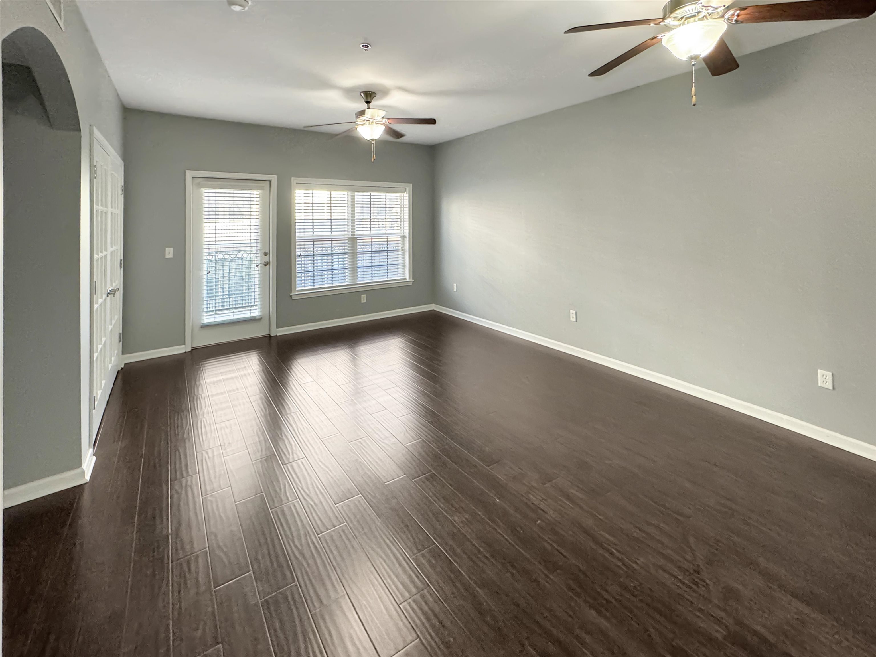 Memphis, Tennessee 38103, United States, 1 Bedroom Bedrooms, ,1 BathroomBathrooms,Residential,Active,21516