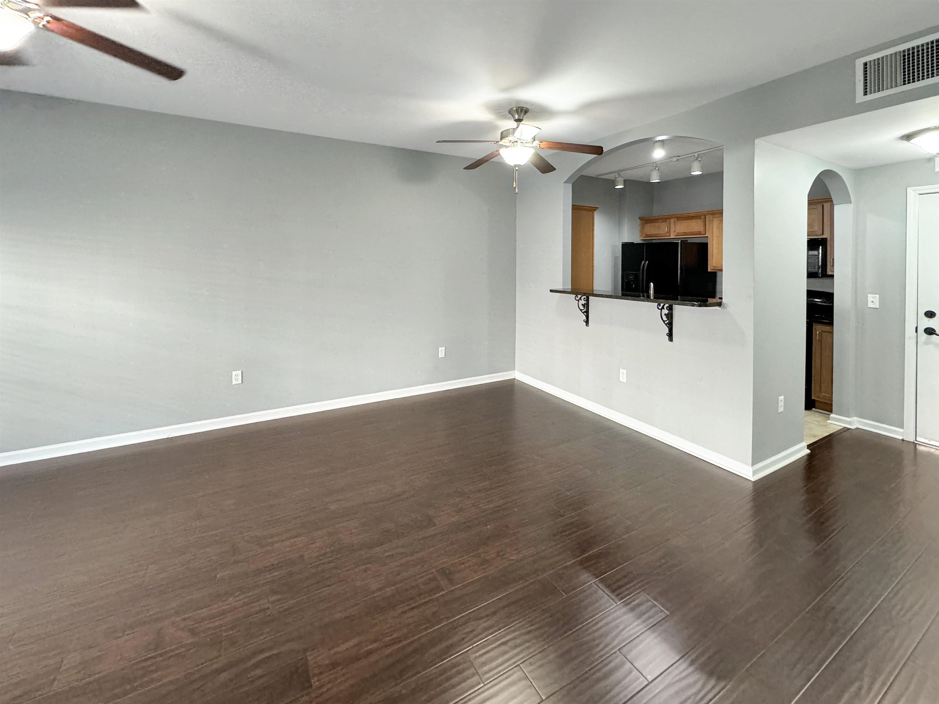 Memphis, Tennessee 38103, United States, 1 Bedroom Bedrooms, ,1 BathroomBathrooms,Residential,Active,21516