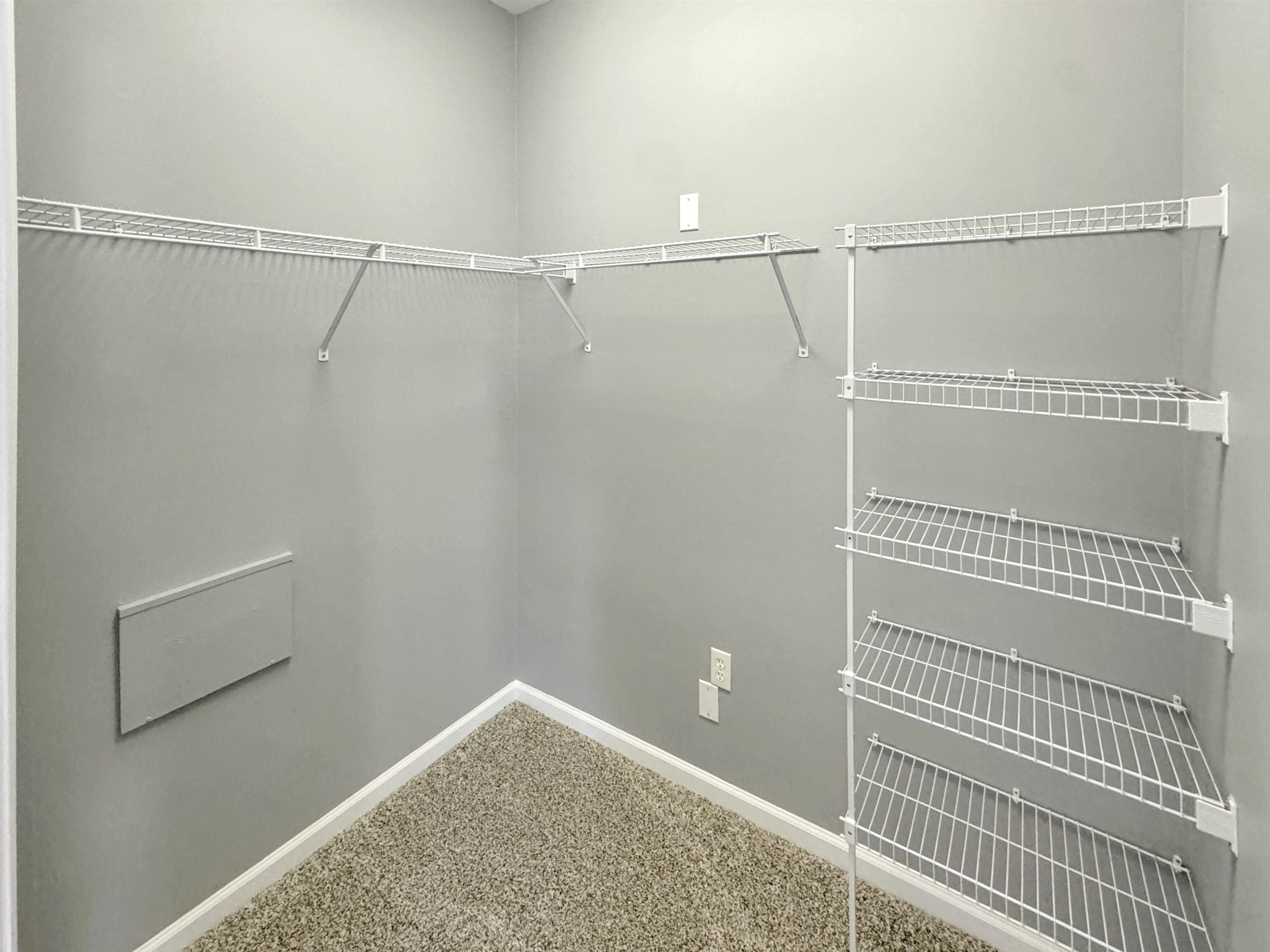 Memphis, Tennessee 38103, United States, 1 Bedroom Bedrooms, ,1 BathroomBathrooms,Residential,Active,21516