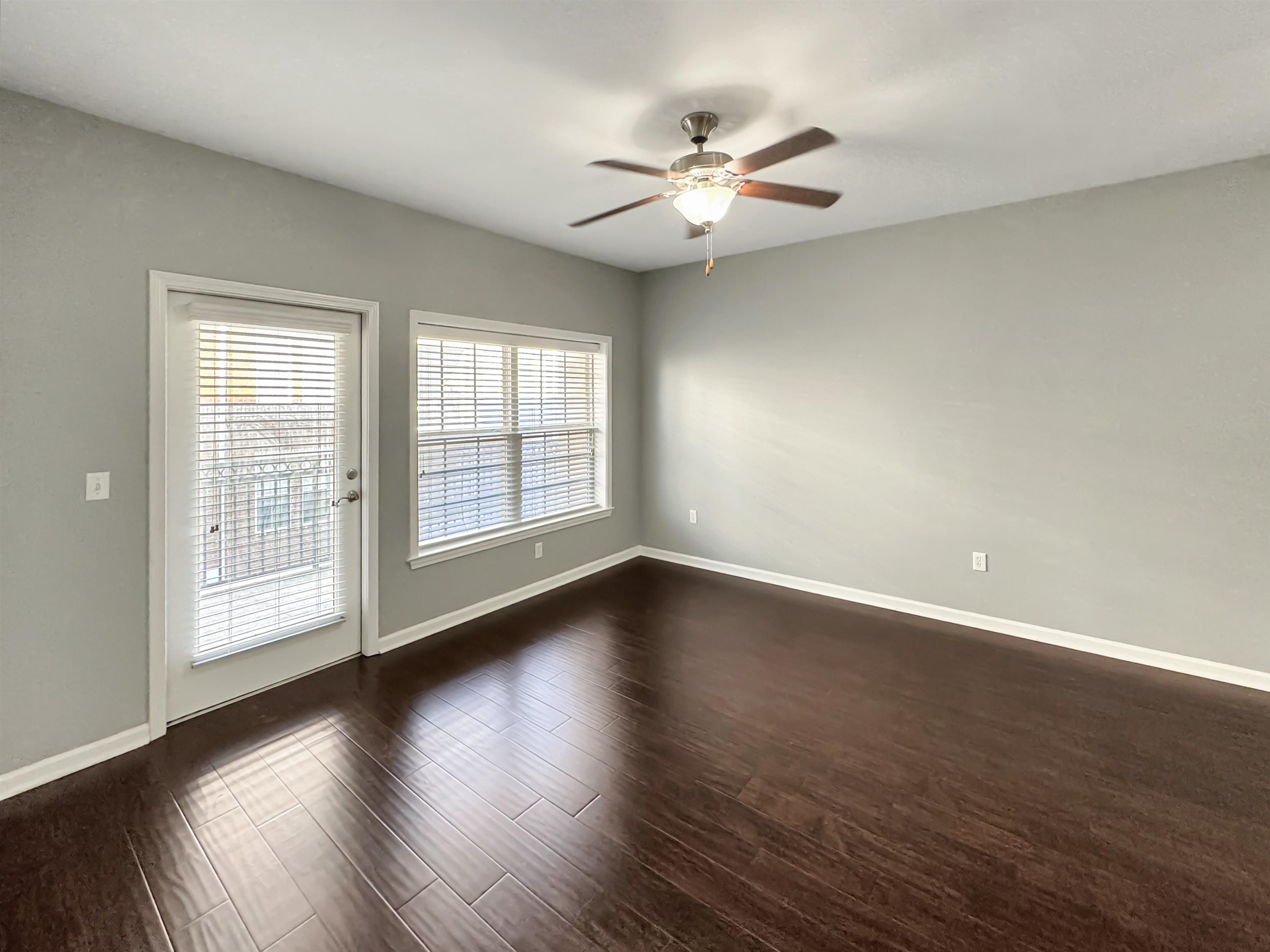 Memphis, Tennessee 38103, United States, 1 Bedroom Bedrooms, ,1 BathroomBathrooms,Residential,Active,21516