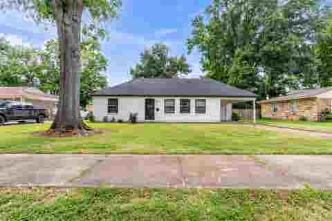 Photo of 4623 S DORIS CIR S, Millington, TN 38053 (MLS # 10223714)