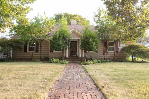 Photo of 3365 CENTRAL AVE, Memphis, TN 38111 (MLS # 10231708)
