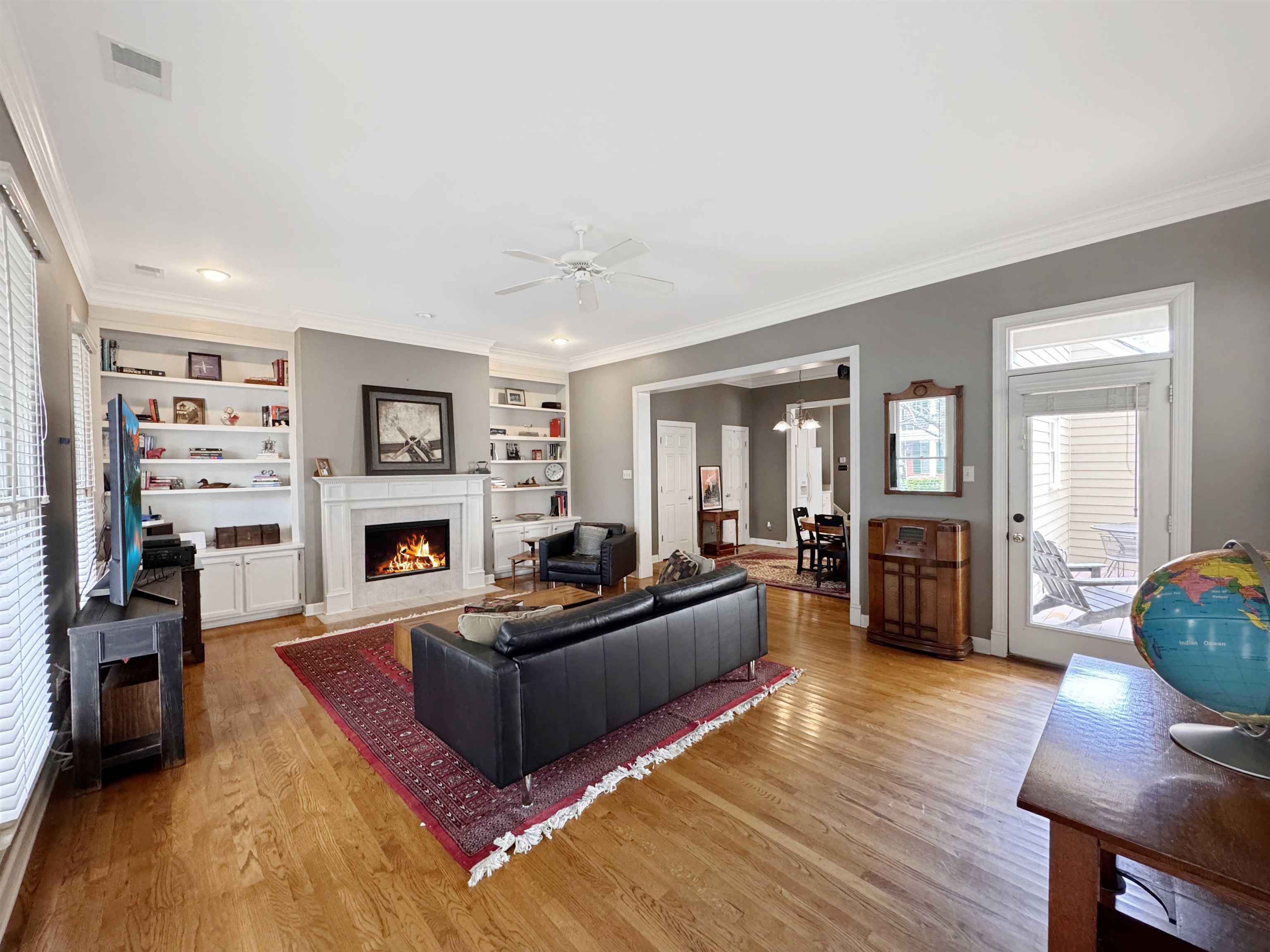 Memphis, Tennessee 38103, United States, 2 Bedrooms Bedrooms, ,3 BathroomsBathrooms,Residential,Active,111774