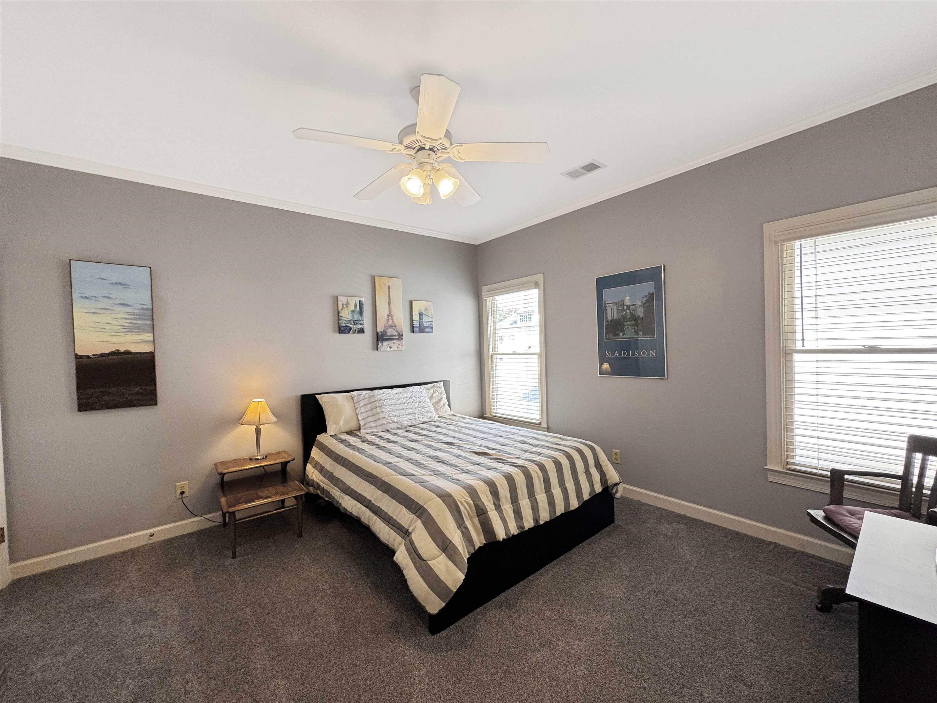 Memphis, Tennessee 38103, United States, 2 Bedrooms Bedrooms, ,3 BathroomsBathrooms,Residential,Active,111774